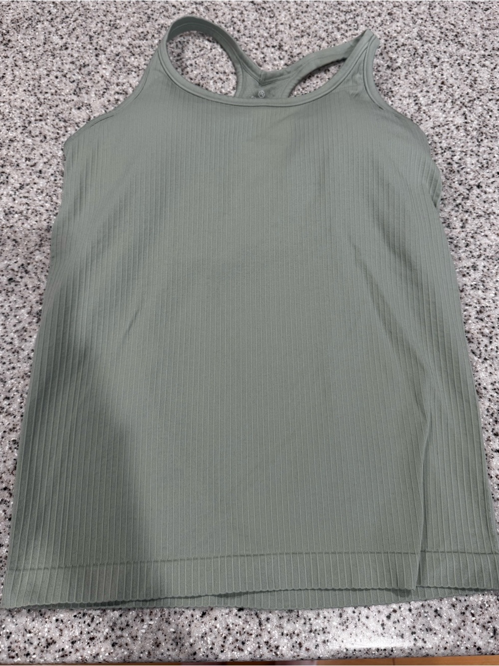 Women’s racerback workout tank